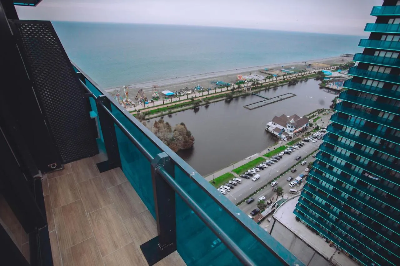 Come A Lot Aparthotel 바투미
