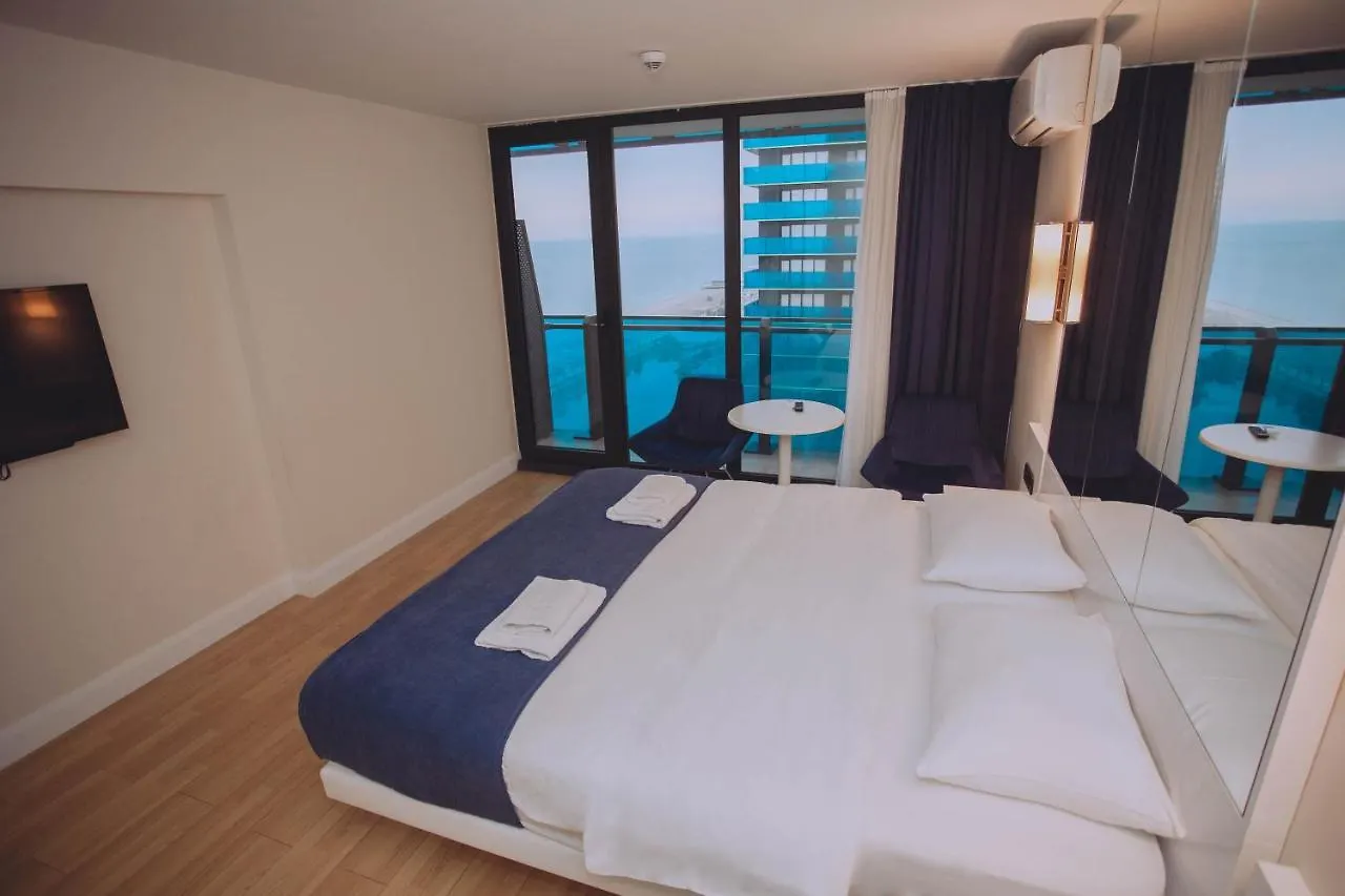 Come A Lot Aparthotel 바투미